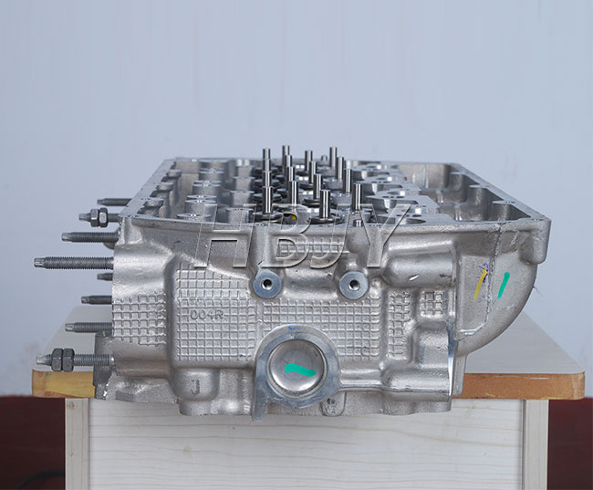 Ford 6.7 Cylinder Head