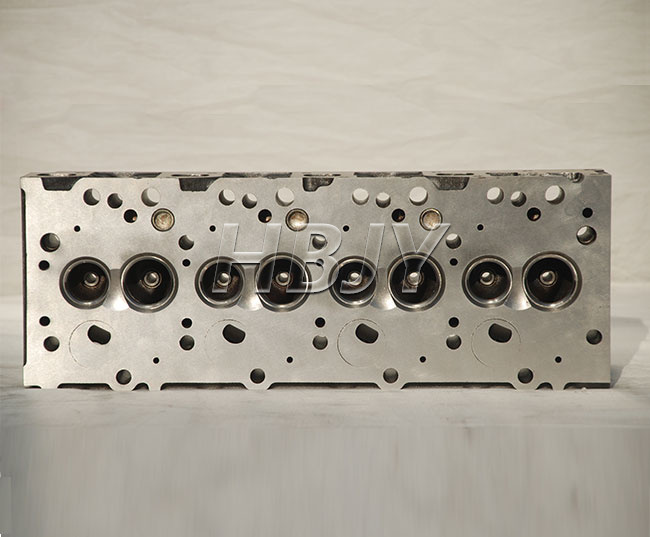 Isuzu 4JG2 Cylinder Head