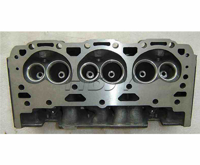 GM 4.3L V6 Marine Engine Cylinder Head 