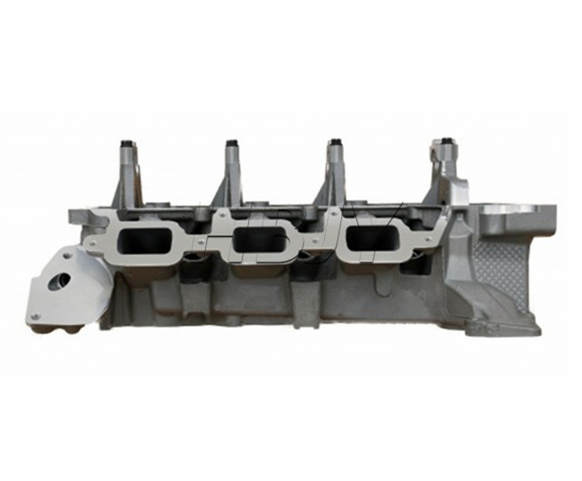 Dodge,Chrysler, Jeep 3.7L  V6 cylinder head Left side