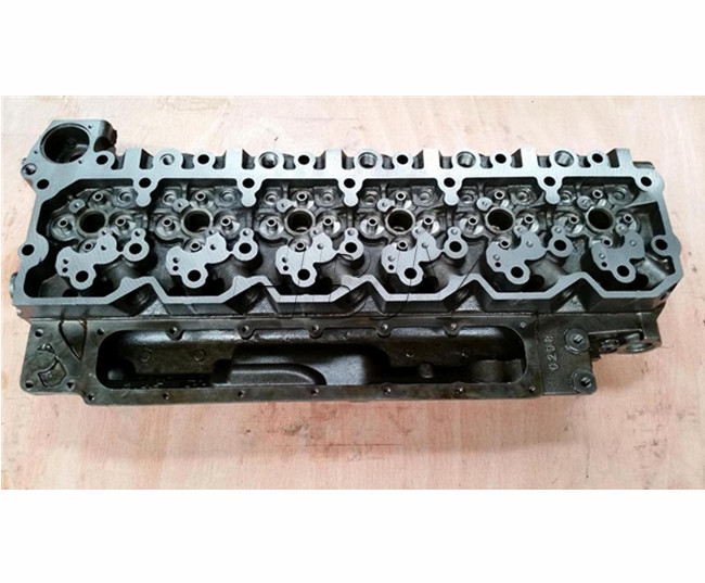 Cummins-ISB 24V 5.9L cylinder head casting 3943627