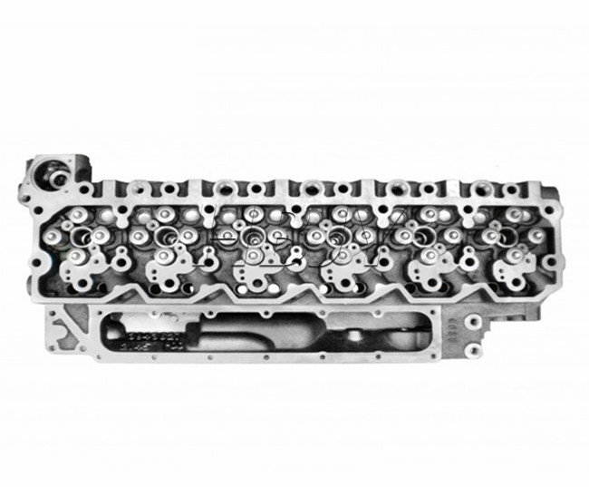 cummins ISB 5.9L QSB5.9  cylinder head complete 3943627