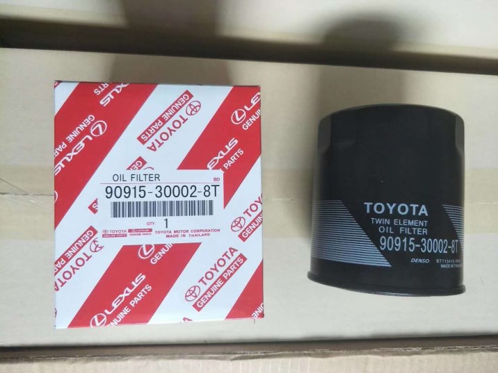 Toyota Engine Oil Filter 90915-30002-8T Land Cruiser